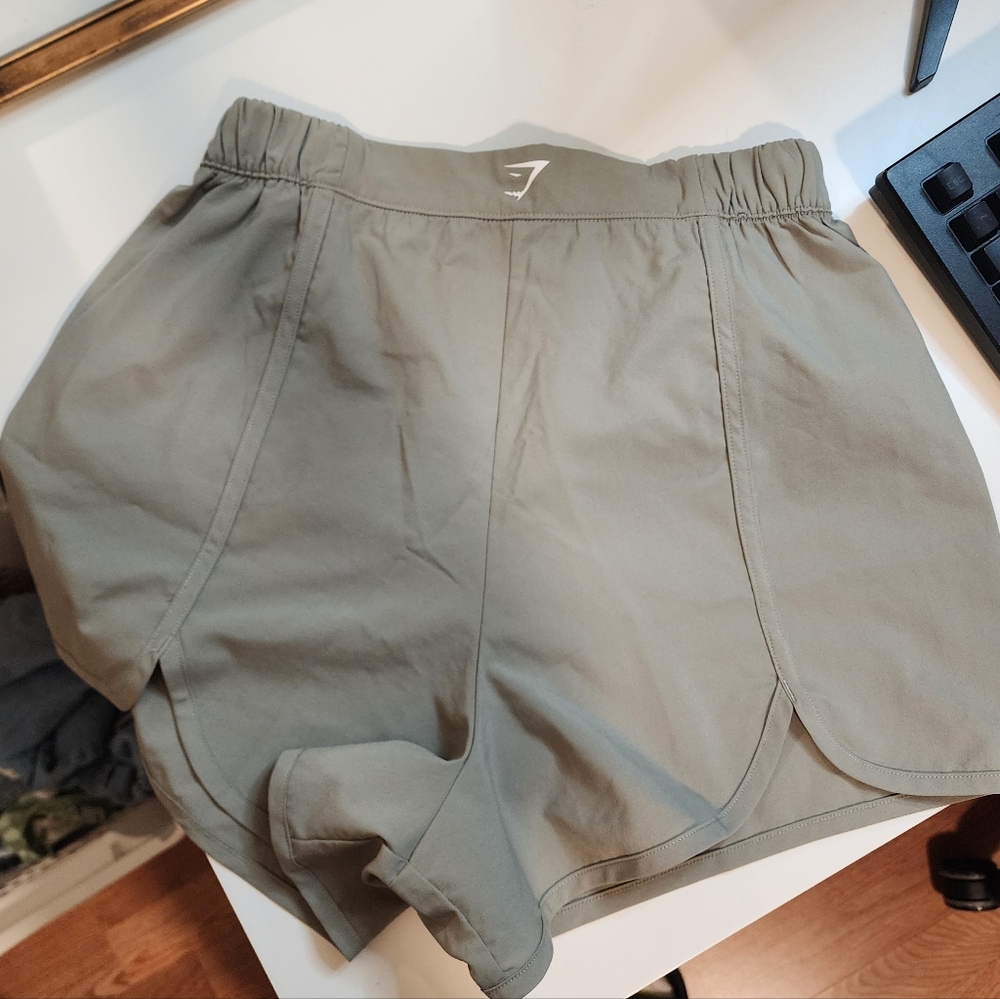 Gymshark Scallop Hem Shorts